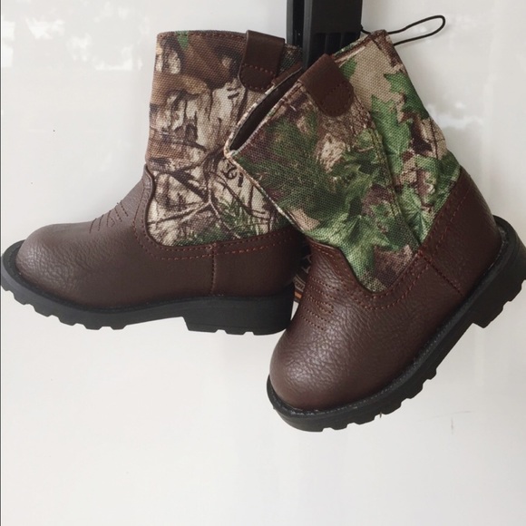 camo baby boots